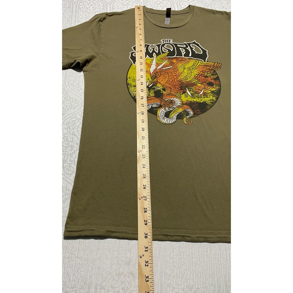 The Sword Band Hawk Serpent Apocryphon Graphic T-Shirt Mens L Olive Heavy Metal - Picture 3 of 6